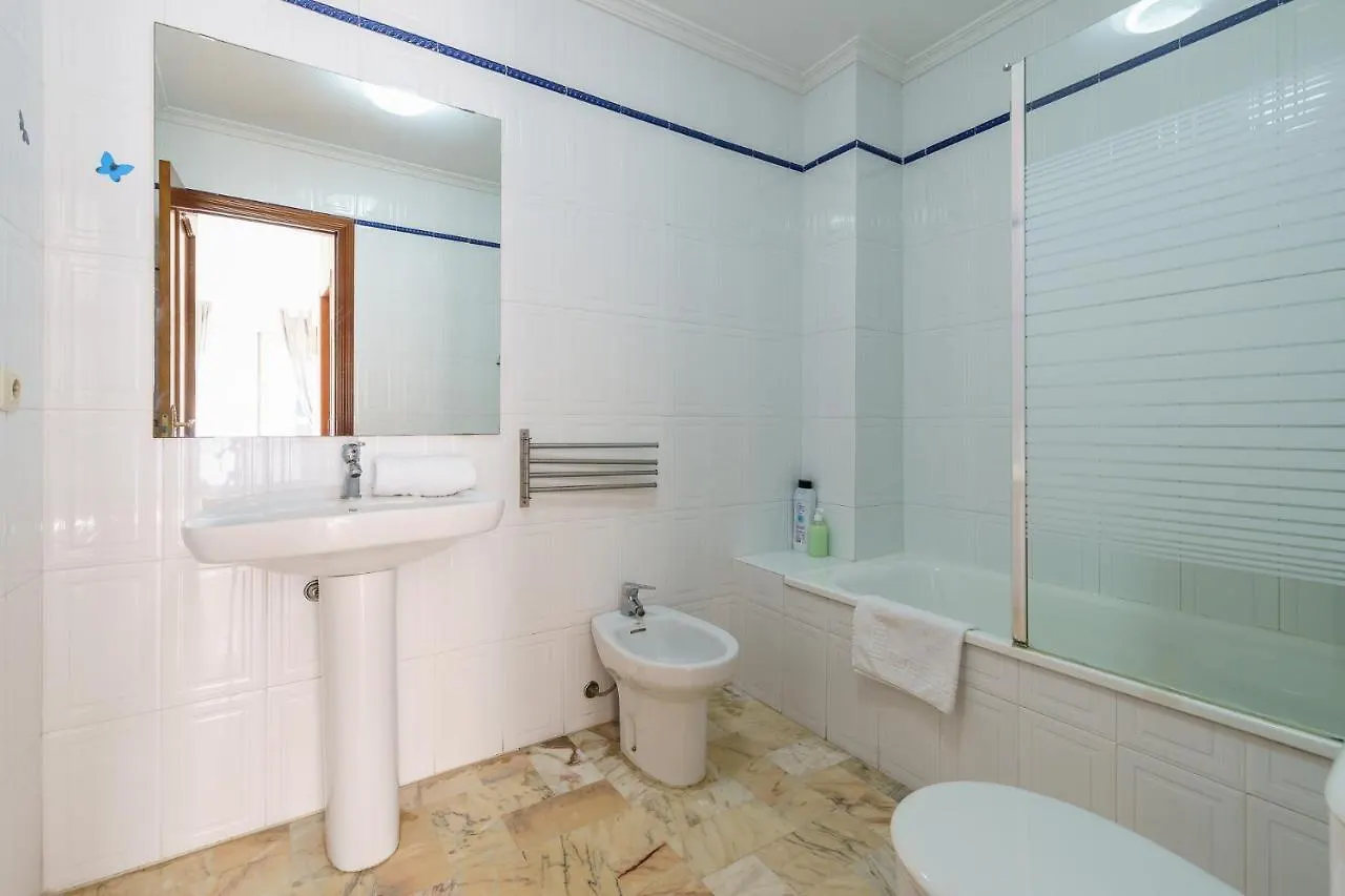Puerta Del Mar Apartment Málaga 0*,